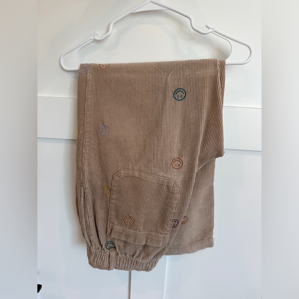 Urban Outfitters Loose Fit Corduroy Pants - Picture 7 of 7